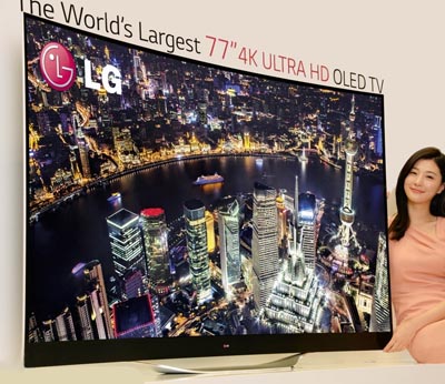 Телевизор LG диагональю 77 дюймов с изогнутым экраном и разрешением Ultra HD 