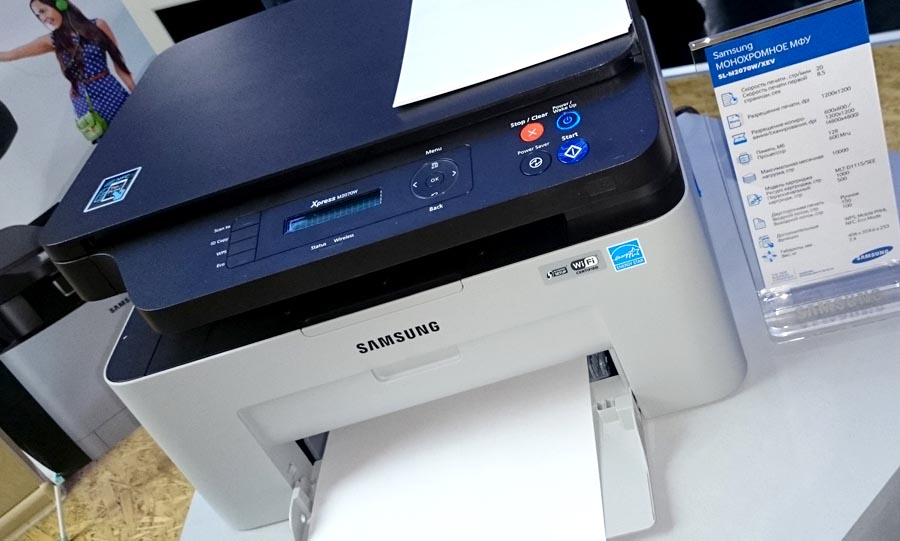 Принтер Samsung SL-M2070 с поддержкой NFC