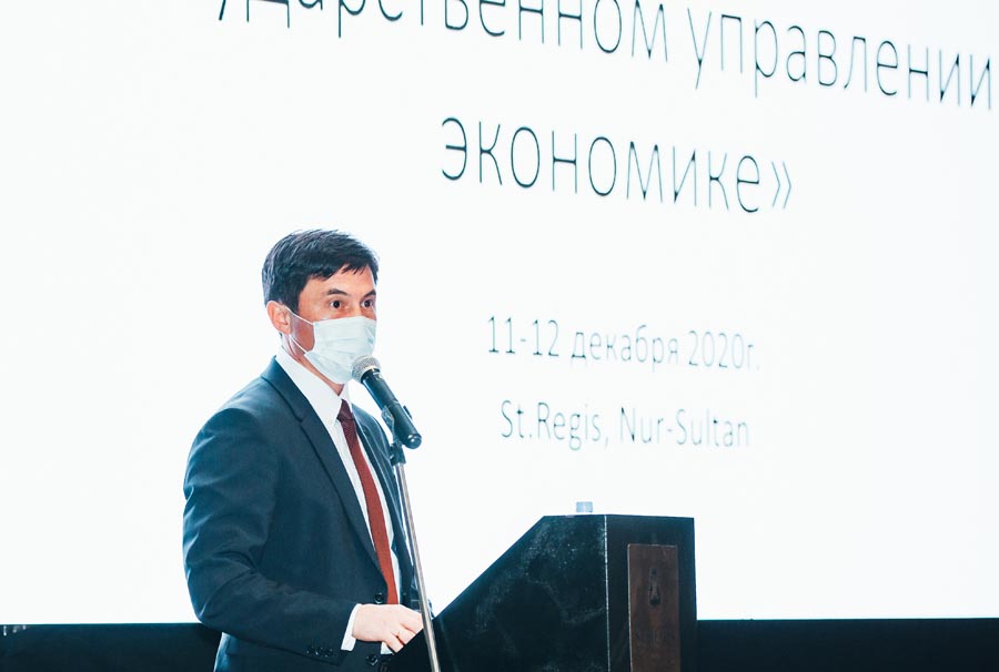 Жаркын Тлеукенов, директор департамента государственной службы Агентства РК по делам Государственной службы
