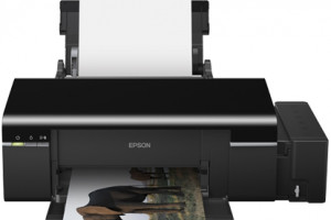 Принтер с заводской СНПЧ — Epson L800
