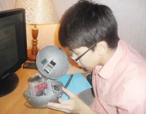 Казахстанский школьник изобрел наноспутник