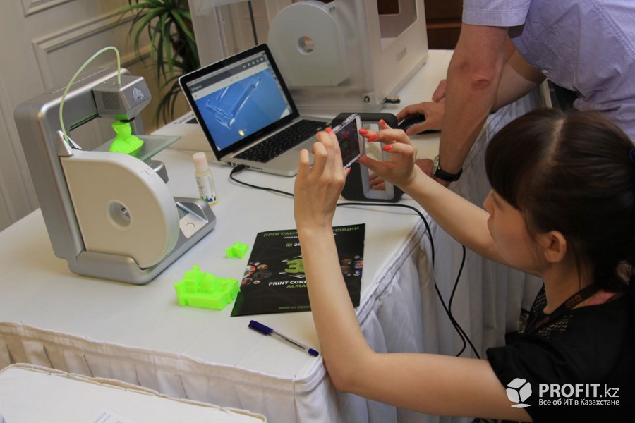 В Казахстане обсудили применение 3D-принтеров