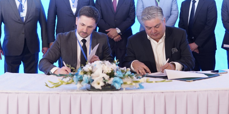 Beeline и QazCode помогут Пакистану создать собственную LLM