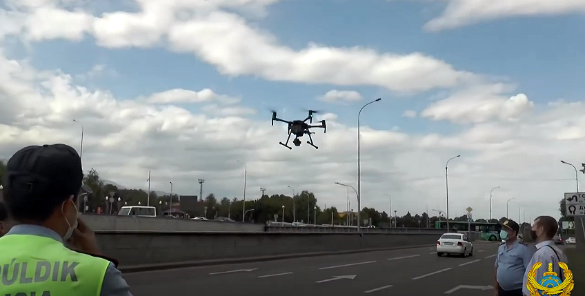 Полиция Алматы вооружилась дронами