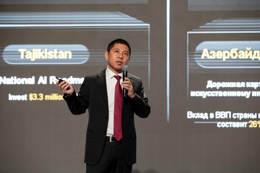 Леон Ван, президент линейки продуктов для передачи данных Huawei