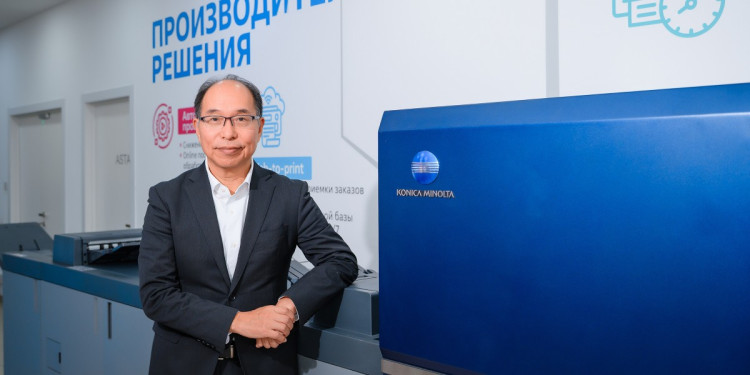 Уемура Тошитака, Konica Minolta: Наша миссия — улучшать общество, используя мощь цифровой печати