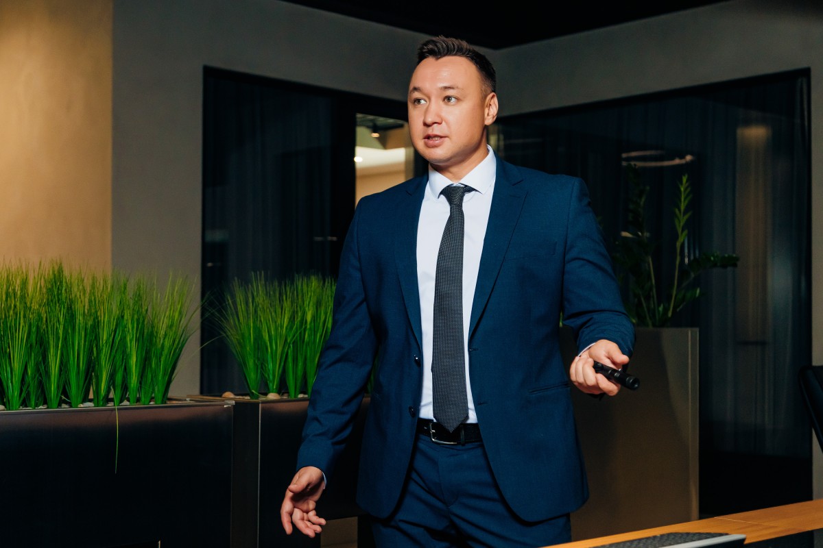 Вячеслав Уразбахтин, ONAY Вячеслав Уразбахтин, ONAY