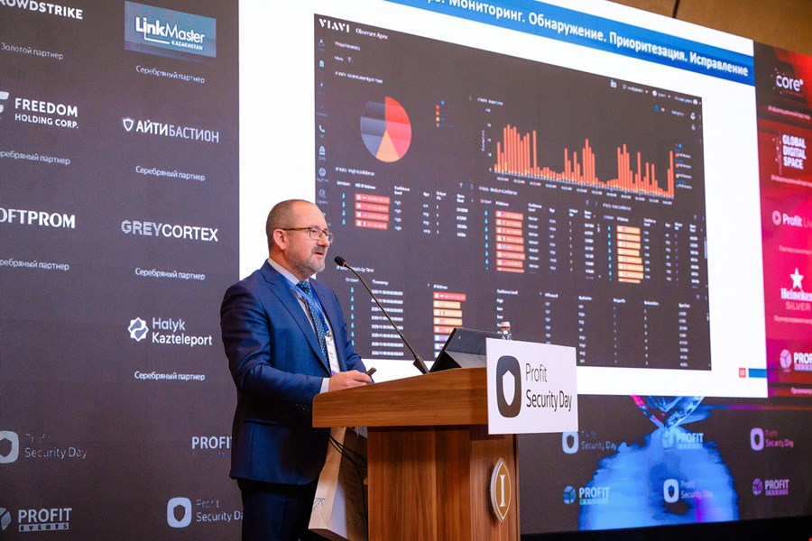 Андрей Поцелуев