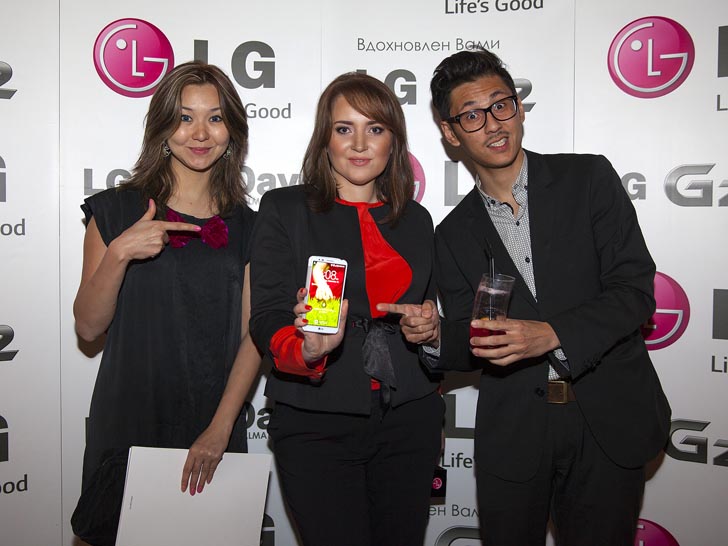 LG G2 официально представлен в Казахстане